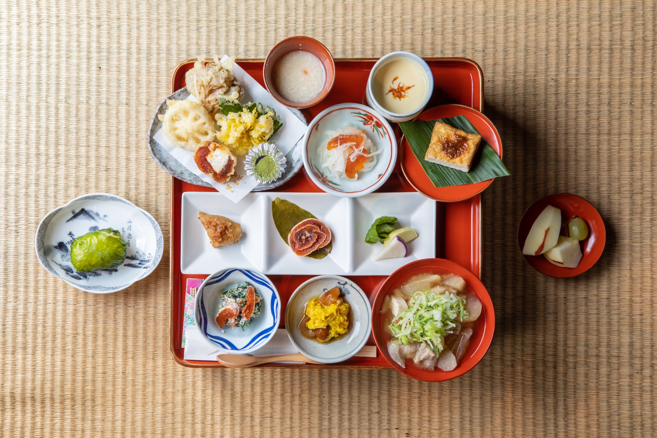 手つかずの昔を感じ、味わえる場所