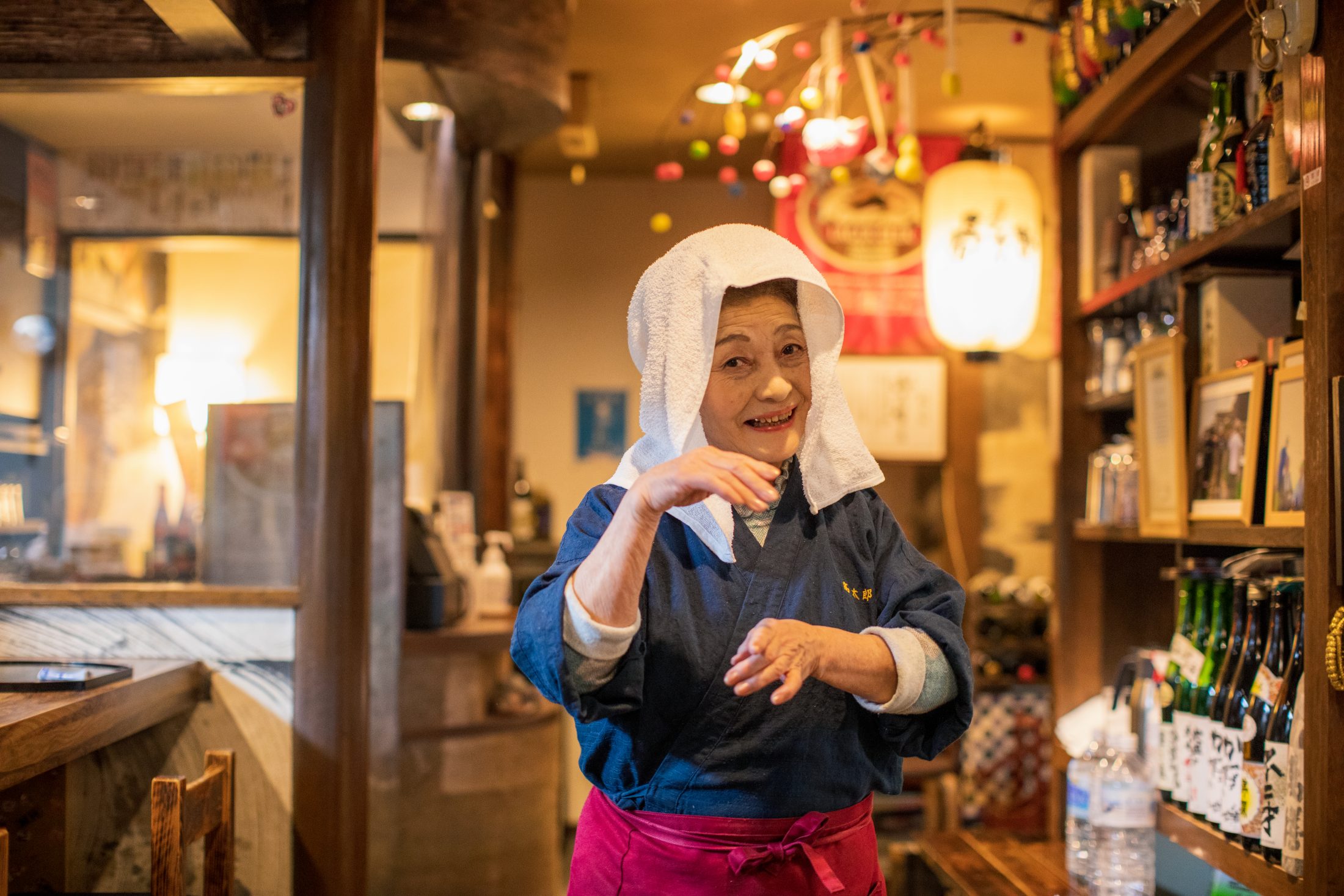 娯楽と欲望の町を見つめて
