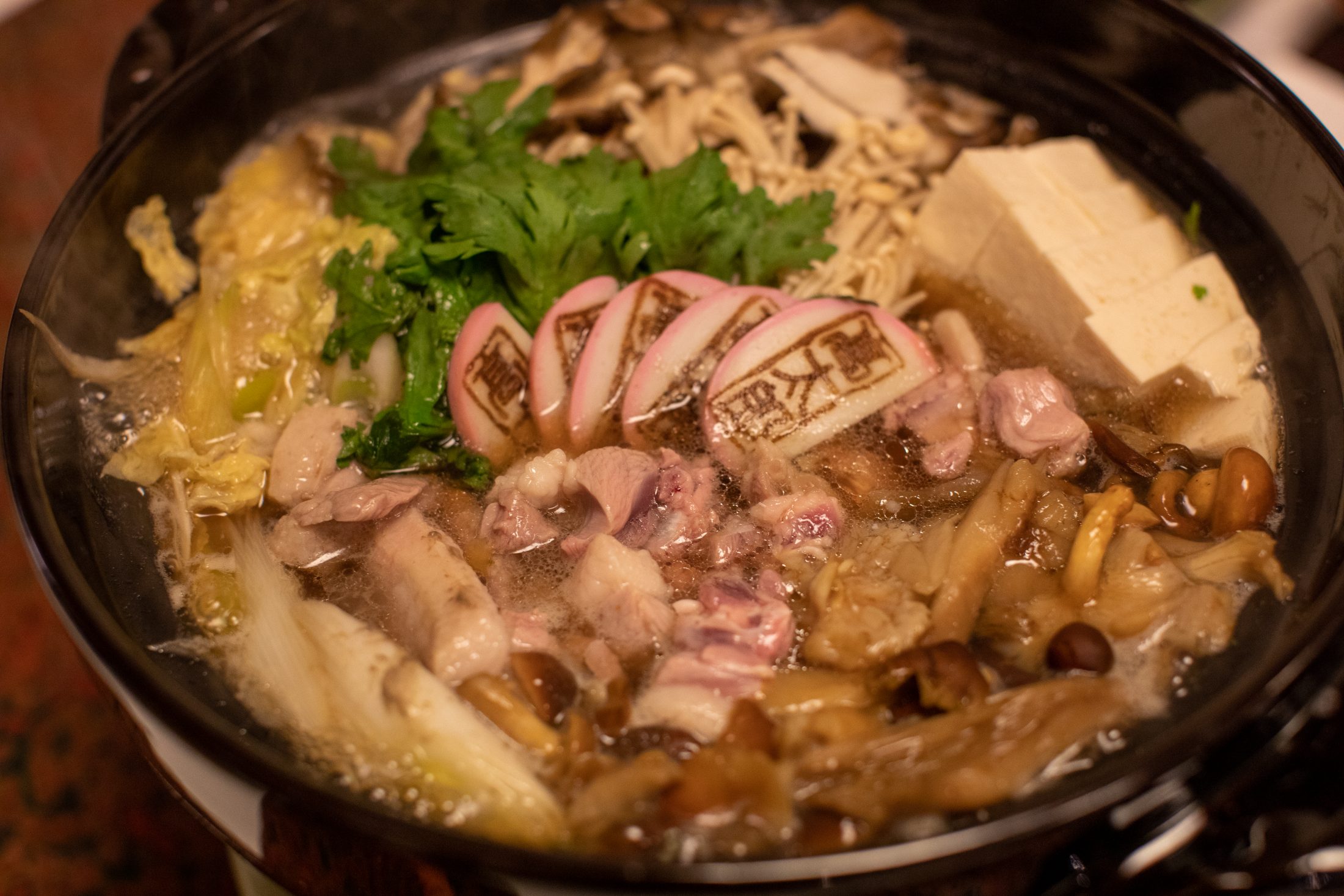 娯楽と欲望の町を見つめて